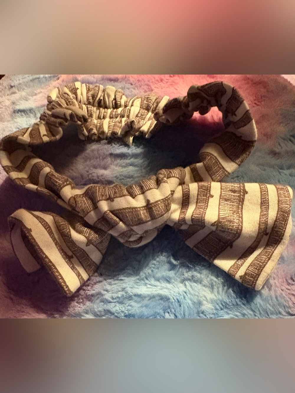 Kate Quinn girls size large birch bow
